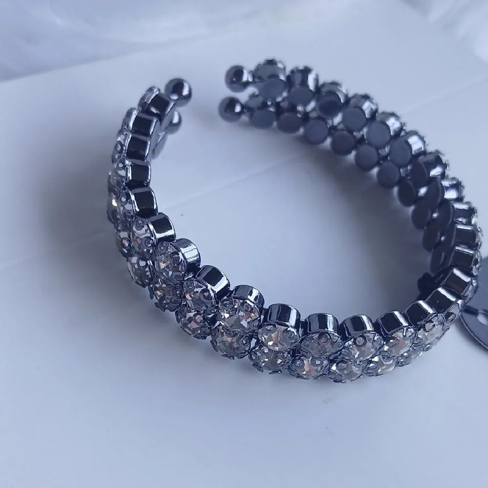 Paparazzi Silver Crystal Bracelet Strech - Picture 2 of 8